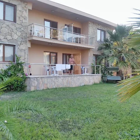 The Palm Apartmán *